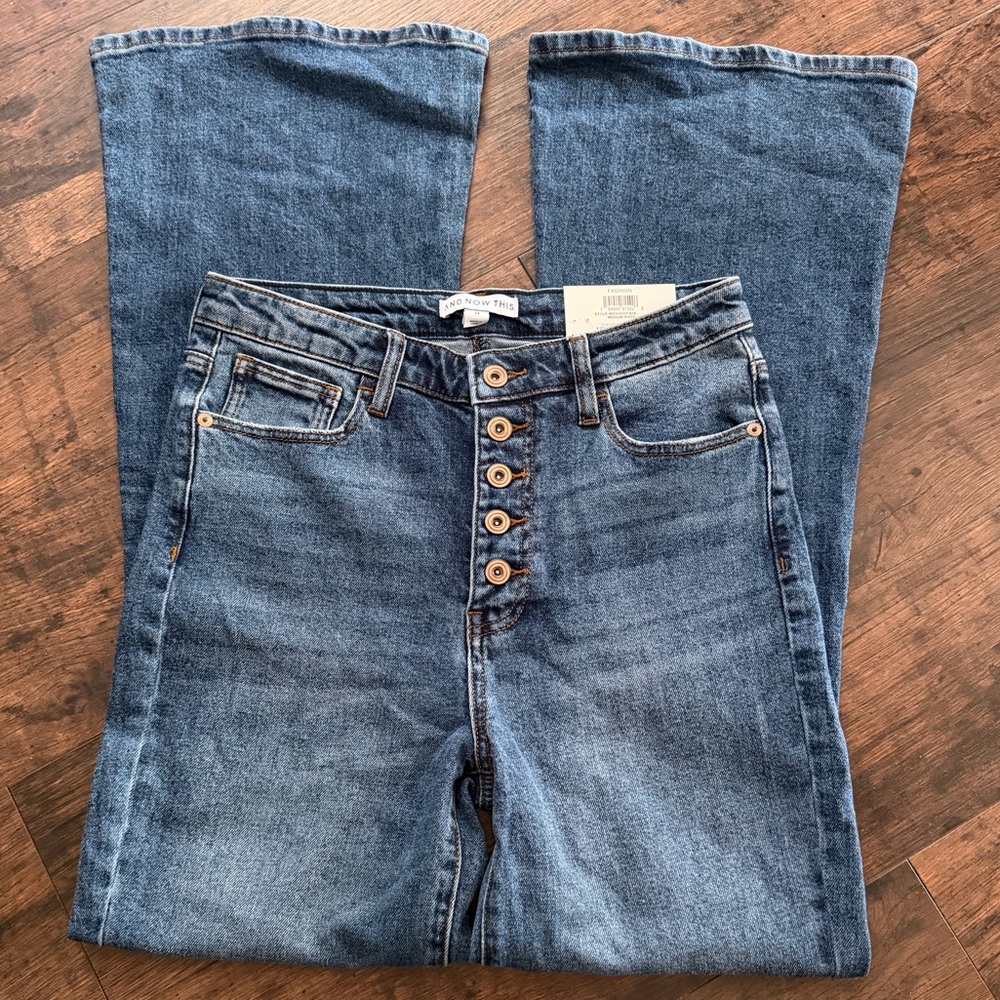 👖 And Now This High Rise Flare Jeans | Size 29